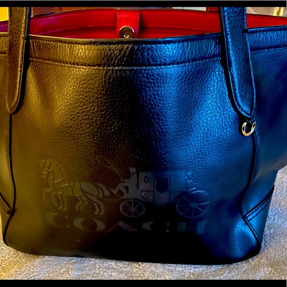 Coach new logo Carriage Embossed Black Leather